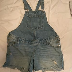 Maternity overall shorts
